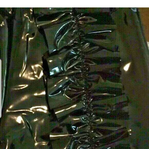 Black Shiny Liquid Ruffle Goth Pleather Witch Sexy Club Unique Leggings 2XL NEW - Picture 4 of 7